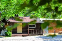 Gapyeong Sannaedeul Pension Hotels near Jungmisan