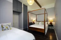 Beautiful Old Cottage Sleeps 6 Near Bath Отели рядом с достопримечательностью «The Young Clinic»