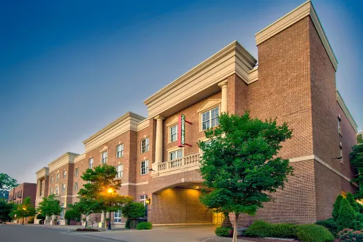 Courtyard Nashville Green Hills Hotels near Belle Meade Plantation