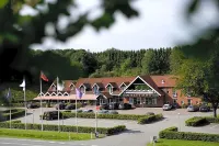 Nilles Kro Hotels in Hadsten