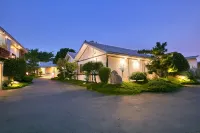 Gold Motel Hotels in Changhua