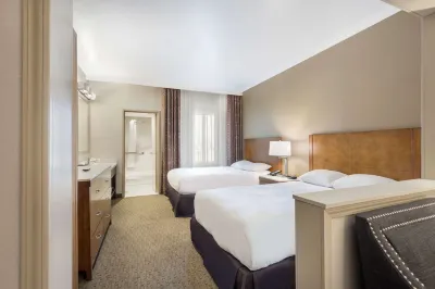 MainStay Suites Orange County John Wayne Airport Hotel di Santa Ana