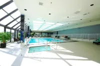 DoubleTree by Hilton London Ontario - Pools