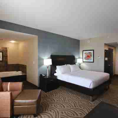 Hilton Garden Inn Findlay Rooms