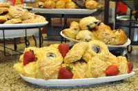 Homewood Suites by Hilton Mobile Airport-University Area - breakfast