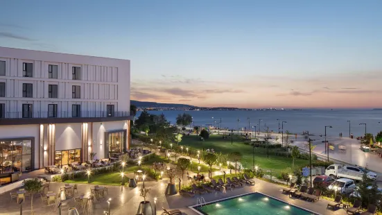 DoubleTree by Hilton Canakkale