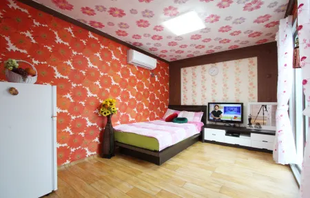 Youngduk Badagongwon Pension Отели рядом с достопримечательностью «Yeongdeok Wind Power Complex»