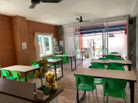 Arya Hotel Syariah Majalengka Hotels in Kadipaten