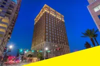Hotel Flor Tampa Downtown, Tapestry Collection by Hilton