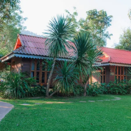 Banviewnam Camping & Resort
