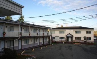 River Heights Motel