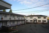 River Heights Motel