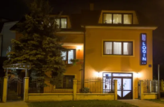 洛格因客房旅館 酒店