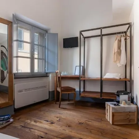 Tag Guest House