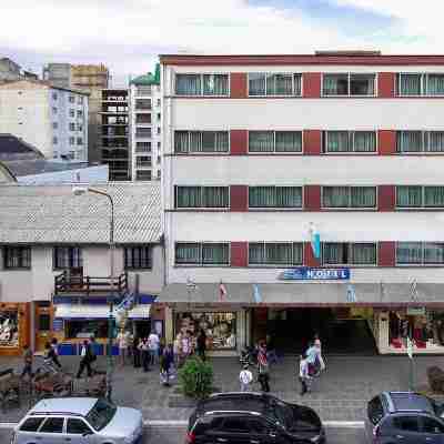 M382 Hotel Bariloche Hotel Exterior