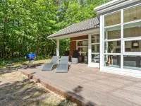 "Dafne" - 600m from the Sea Hotels in Hasle