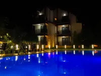 Venus Hotel - Kolam Renang