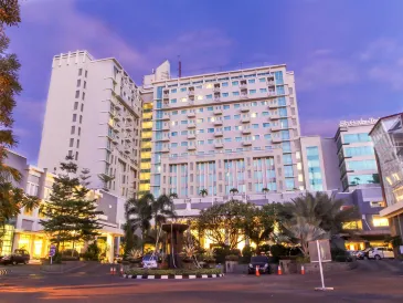 Claro Makassar