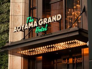 THE AOYAMA GRAND HOTEL