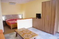 Aranyhal Apartman
