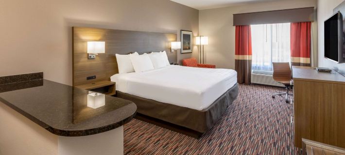 La Quinta Inn & Suites by Wyndham Wichita Falls - MSU Area ウィチタのホテル