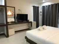 Chang Puak Resort Ronphiboon Nakornsrithamarat Hotels in Amphoe Chaloem Phra Kiat