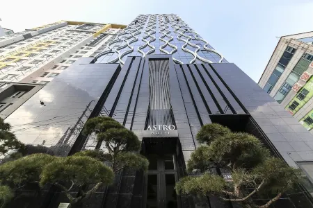 Astro Hotel