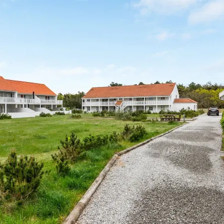 "Enrica" - 1km from the Sea
