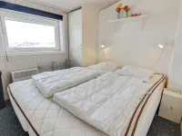 "Laurens" -  from the Sea