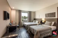 Rio Hotel by Bourbon Curitiba Aeroporto Hotels near Loft Shopping Mueller