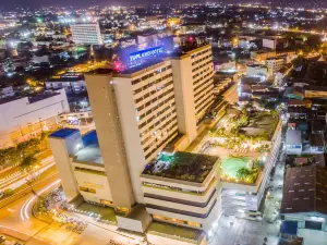 Topland Hotel & Convention Centre