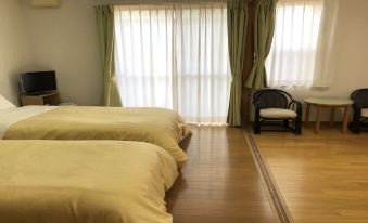 Shiki No Sato Yuraku