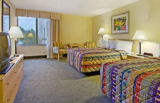 威奇託福爾斯??新大酒店