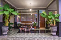 Metro Malioboro Living Hotels in Danurejan