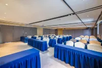 Echarm Hotel(subway station store in Fuzhou University Town)