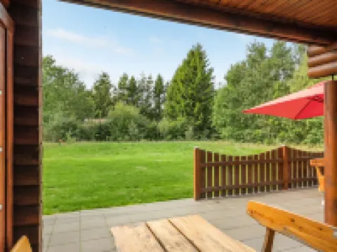 "Frederica" - 30km from the Sea