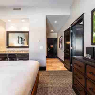 Opulence 5 Star 1 Bedroom 3176 by Casago Rooms