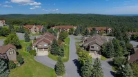 Seven Springs 3 Bedrooms Premium Condo by RedAwning - Save 10% on 3 Nights, 15% on 5 Nights! Hôtels à : Middlecreek Township