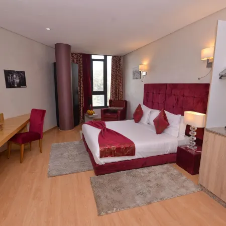 Le 135 Appart Hotel Отели рядом с достопримечательностью «Центр города»