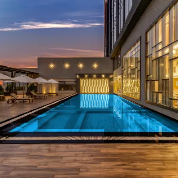 Lemon Tree Premier, Bhubaneswar Hotels near LLCC Ground IRC