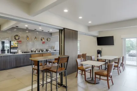 Best Western Plus Renton Inn