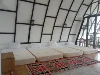 Eriyana's Villa Các khách sạn ở Cisaat