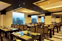 Gokulam Park Munnar - breakfast