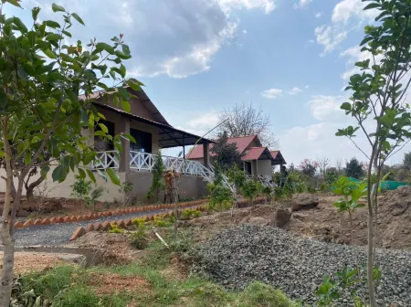 The Palash Vann - Deluxe Rooms