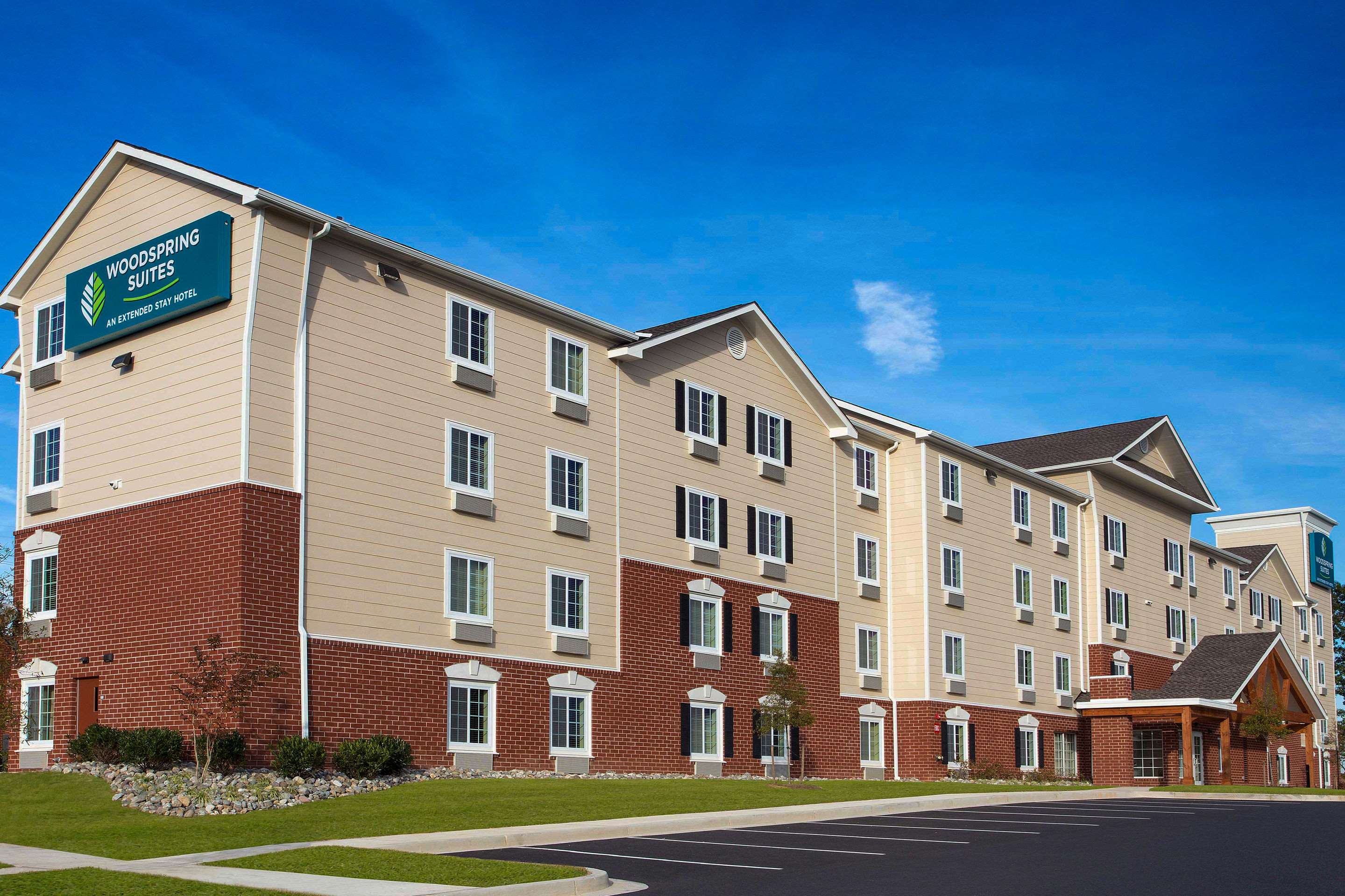 WoodSpring Suites Baltimore White Marsh - Nottingham Hotels in Rossville