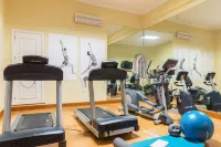 皮烏拉LP洛斯波塔利斯酒店 - 健身室/gym room