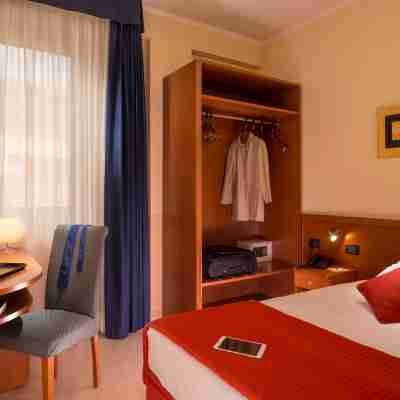 Best Western Blu Hotel Roma Rooms