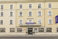 Kyriad Orange Centre - pet friendly