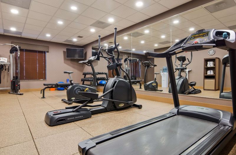Best Western Plus Lincoln Inn Suites photo 3
