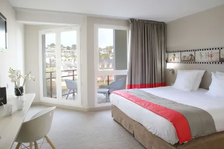 Best Western les Bains de Perros-Guirec Hotel et Spa Отели в г. Перрос-Гирек